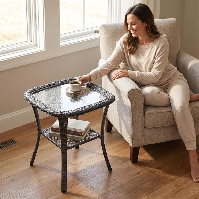 Outdoor Wicker Side Table, Patio End Table with Water-Ripple Tempered Glass Top, Rounded Corners & Floor-Friendly Wrapped Legs, Small Coffee Table for Covered Deck, Balcony, Small Living Room