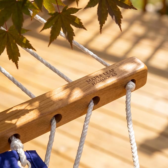 Double Quilted Hammock with Spreader Bar, Pillow & Chains, 450 lbs Capacity, Weather Resistant, for Patio, Backyard, Beach, Outdoor, Navy Blue