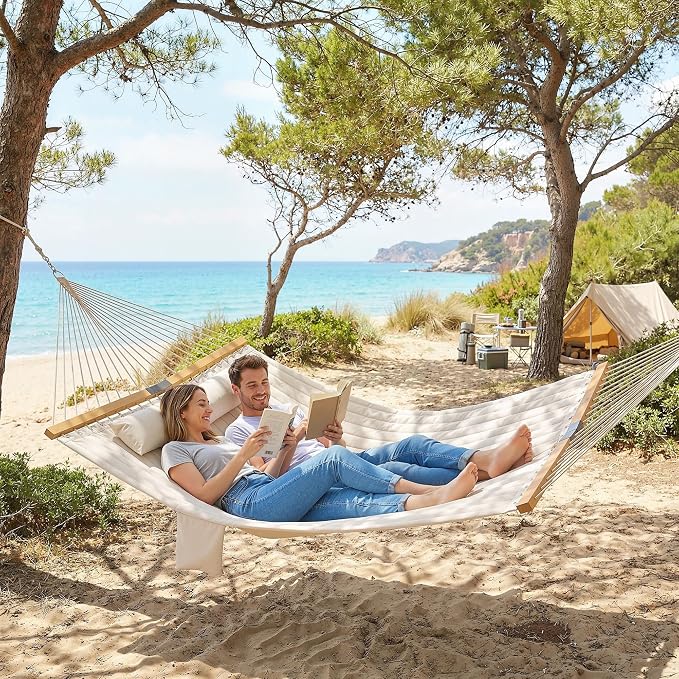 Outdoors 2-Person Hammock with Pillows & Pad Cream White Beechwood Spreader Bars 128in L 440lb Capacity