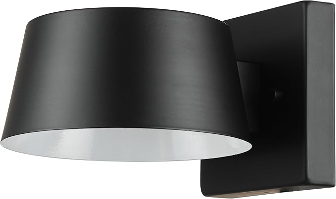 Globe Electric 44782 LED Integrated Outdoor Wall Sconce, Matte Black, 8W, 650 Lumens, 2700 Kelvin, Back Porch Lights, Front Patio, Garage Fixture, Exterior Lighting for House