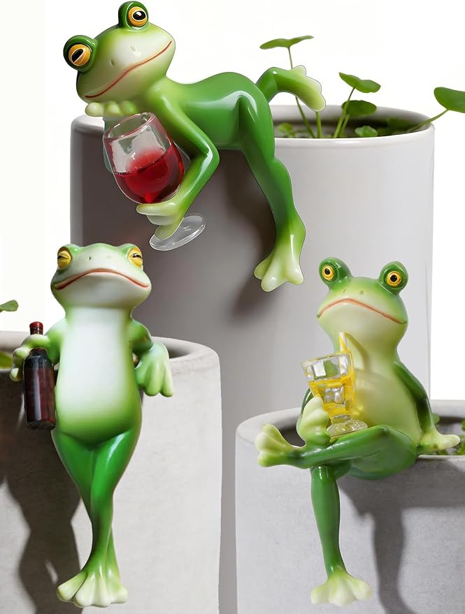 3 PCS Tipsy Frog Pot Hugger, Miniature Frog Figurines Plant Decorations for Pots, Resin Frog Garden Decor Outdoor, Frog Planter Hanger Statue for Flower Pot Yard Lawn Patio, Funny Frog Gifts for Women