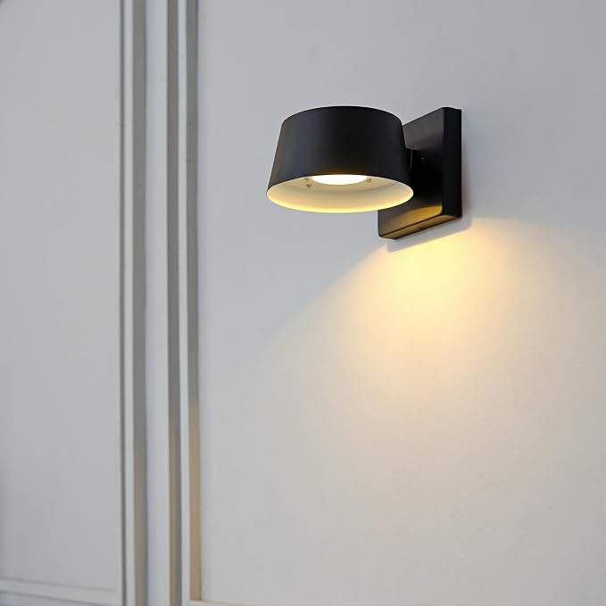 Globe Electric 44782 LED Integrated Outdoor Wall Sconce, Matte Black, 8W, 650 Lumens, 2700 Kelvin, Back Porch Lights, Front Patio, Garage Fixture, Exterior Lighting for House
