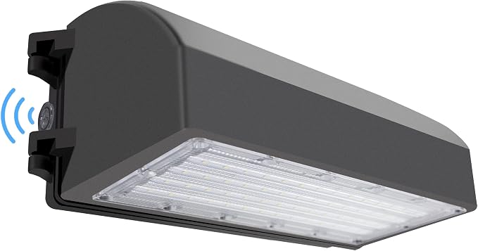 LED Full Cutoff Wall Pack, 70W(600W Eqv.) 8,400LM 5000K with Dusk to Dawn Photocell, 100-277Vac, LED Wall Pack for Outdoor Lighting (1 Pack) - ETL Listed