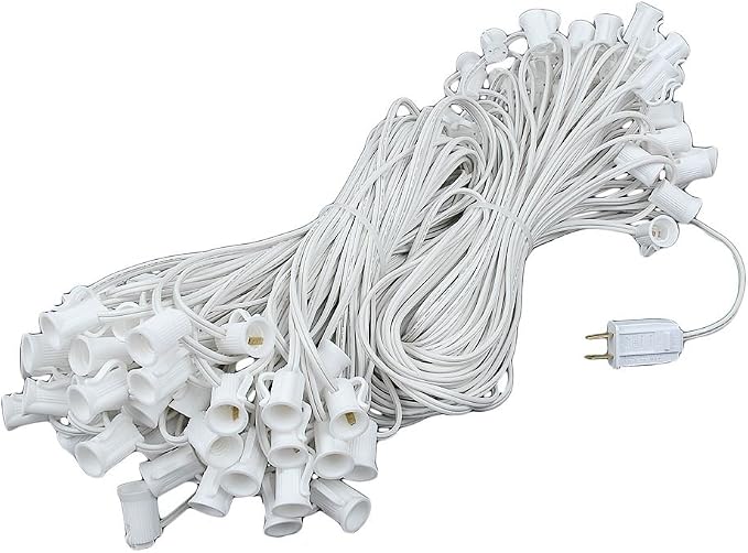 Novelty Lights 200 Foot C7 Outdoor String Light & Christmas Stringer