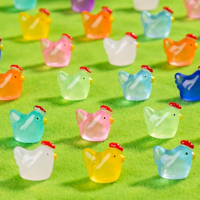 90 Pcs Mini Resin Hen Figurine Bulk Mini Hen Figurine Cake Decorations Cute Miniature Resin Sculpture Ornament Micro Landscape Office Garden Desk Party Tabletop Decor
