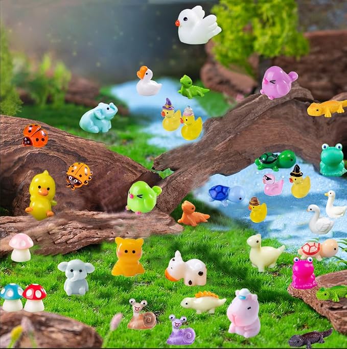 U-Zimikee 200 Pcs Mini Resin Animals - Miniature Animal Figurines Mini Animals to Hide Little Tiny Animal Figures Bulk for Fairy Garden Micro Landscape Decor Dollhouse Crafts Accessories
