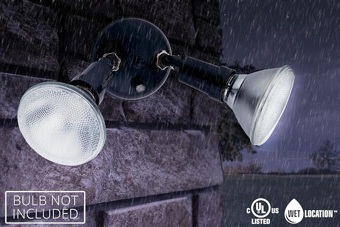 Lithonia Lighting Dusk-to-Dawn Twin Par Outdoor Flood Light Holder, White | Adjustable Security Light, Photocell Sensor, 120 Volts, Uses 2 Lamps Up to 150W (Not Included) (OFTH 300PR 120 P WH M12)