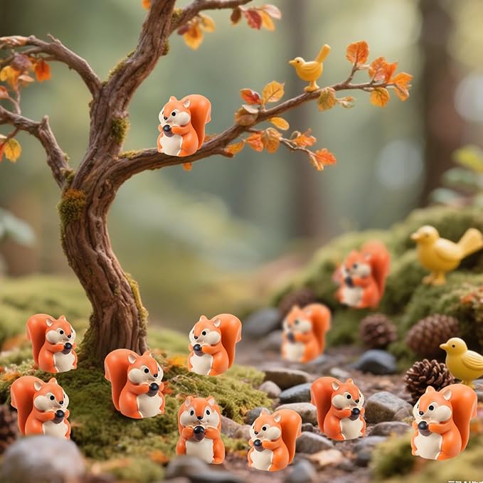 100 Pcs 2.1 x 1.4 cm Mini Squirrel Figurines Decor | Orange, Mini