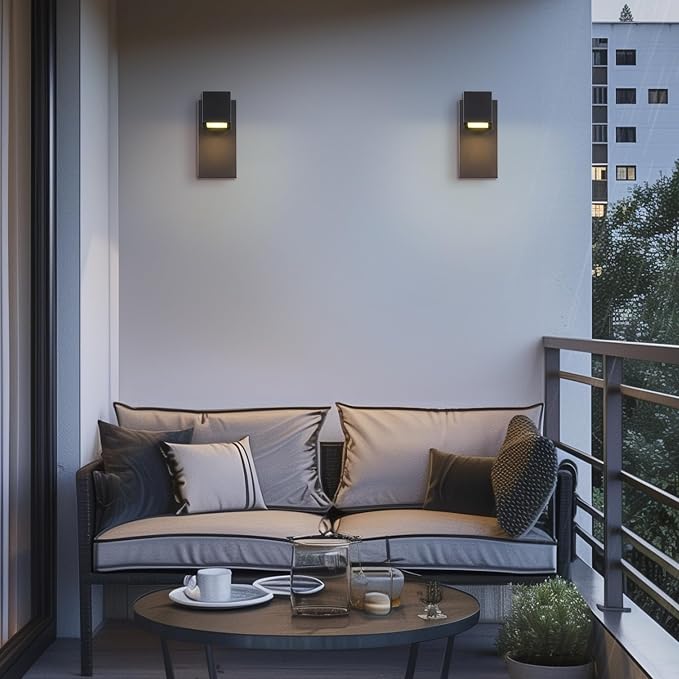 Globe Electric 17W Integrated LED Outdoor Wall Sconce, Matte Black, 650 Lumens, 2700K, Dimmable, Weather Resistant, 60000124