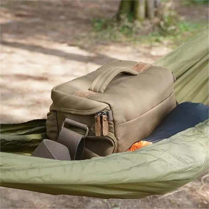 Camping Hammock， Portable Camping Travel Gear Hammock 30kg Load Capacity(Red)