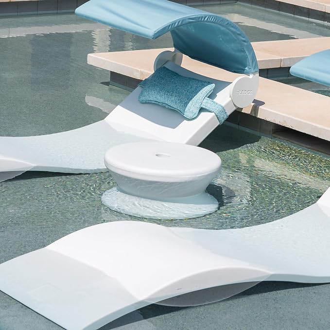 Ledge Lounger in-Pool Side Table with Umbrella Hole (Cloud)