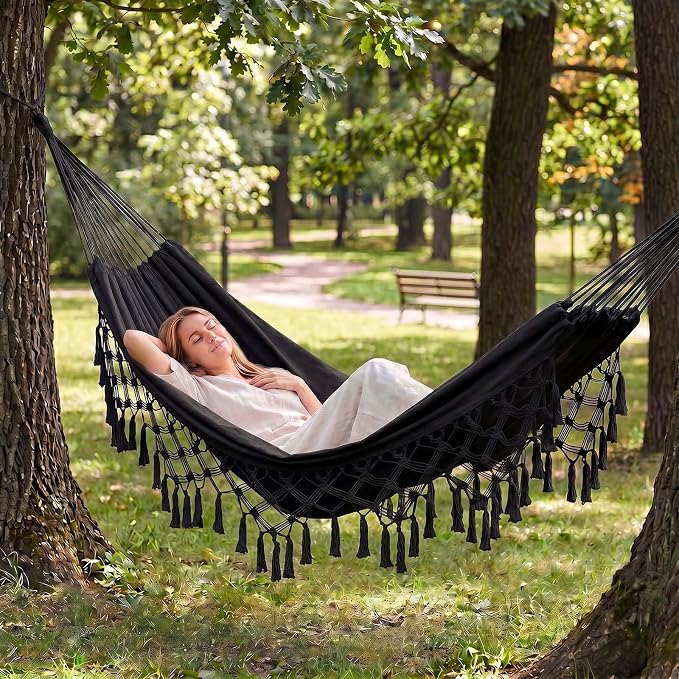 Bohemian Black Double Canvas Hammock, Hand-Woven Tassel Boho Outdoor Hammock for Patio Balcony Garden, 2-Person Wedding Decoration, Supports 550 lbs