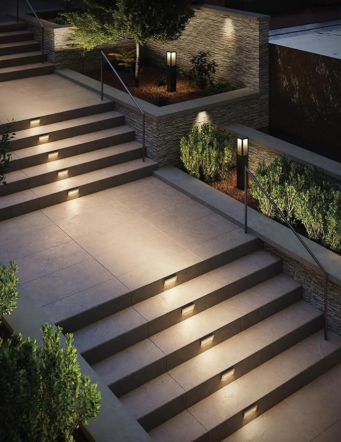 Hinkley Taper 1565BZ Wide Horizontal 12v Landscape Step Light, Aluminum, Low Voltage, Recessed Mount, Integrated LED, Safe for Wet Conditions, Bronze Finish with Etched Glass Lens | Recess Mount, Deck Light, Low Voltage, Landscape, Etched Glass, ADA, O...