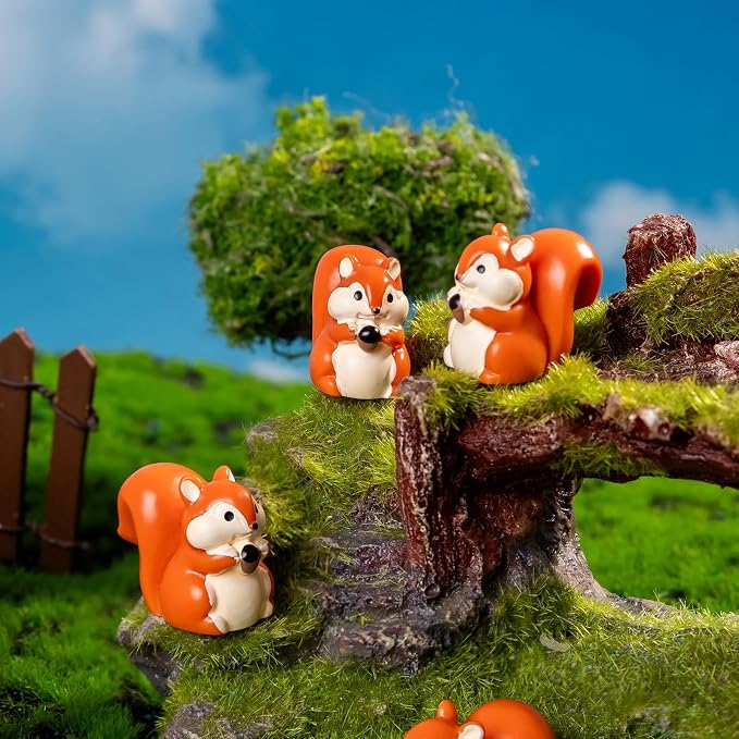 60 Pcs Mini Resin Squirrel Figurine Bulk Mini Squirrel Figurine Cake Decorations Cute Miniature Resin Sculpture Ornament Micro Landscape Office Garden Desk Party Tabletop Decor