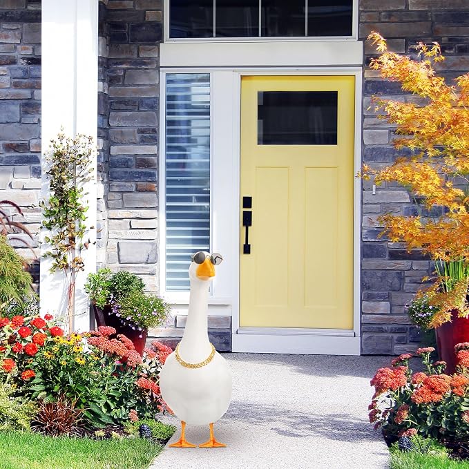 Shyyween Chain Collar and Sunglasses Porch Goose Outfits for Plastic Goose 23"/ 17'' Lawn Geese Statue Sunglasses Collar for Garden Geese Retro Pet Cosplay Party Yard(Gold,Rhinestone)