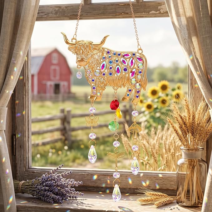 Highland Cow Gifts for Women, Hanging Crystal Suncatcher for Window | Home Garden Farmhouse Decor，Mothers Day Birthday Christmas Gifts，Farm Animals Highland Cow Gifts for Mom Grandma Friends