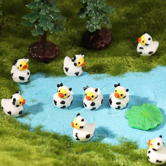 30 Pcs Cow Ducks, Mini Cow Resin Ducks Bulk | Cute Cow Print Duck, Funny Cow-Printed Resin Duck Figurines for Birthday Party Favors Landscape Decorations (Cow Duck)