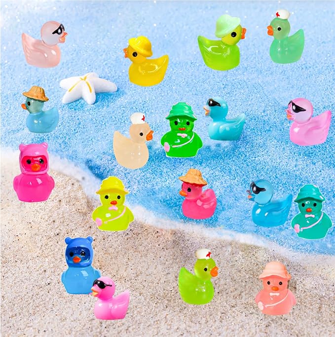 U-Zimikee 110 Pcs Multicolor Mini Resin Ducks, Tiny Ducks to Hide, Little Ducks Figurines Small Miniature Ducks Figures Bulk for Mini Fairy Garden, Dollhouse Decoration Micro Landscape Ornament