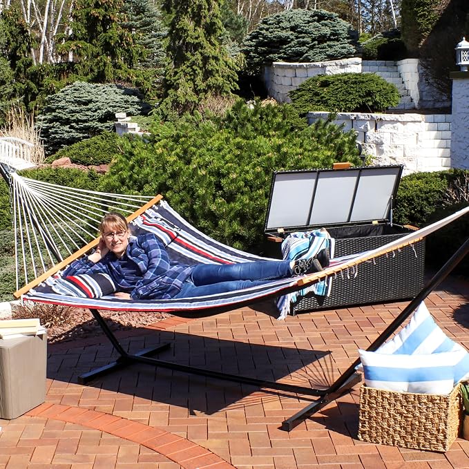 Sunnydaze Quilted Double Hammock for Outside with Spreader Bars and Pillow - 450 lb Capacity, 74x55 Inch Bed, UV Resistant, Quick Dry - Chains Included, Stand Sold Separately - Nautical Stripe