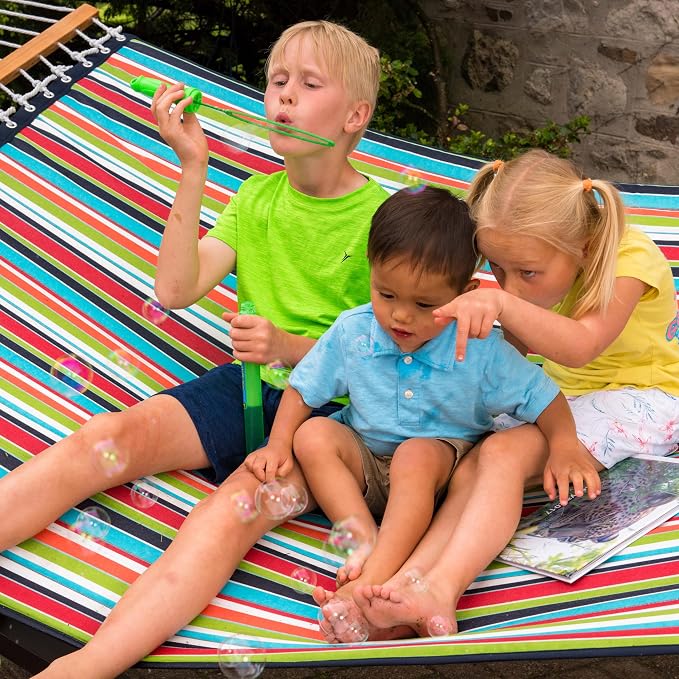 Vivere Fade and Weather-Resistant Quilted Hammock with Spreader Bars - 450 lb Weight Capacity