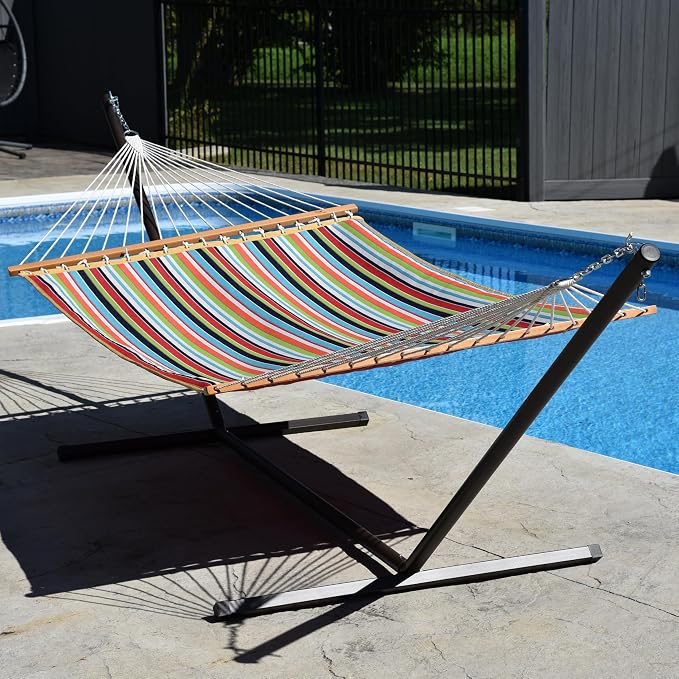 Vivere Fade and Weather-Resistant Quilted Hammock with Spreader Bars - 450 lb Weight Capacity