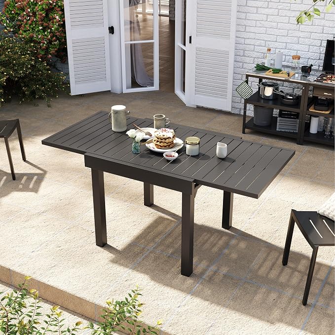 31"-63" Extendable Outdoor Dining Table Black Aluminum Expandable Patio Dining Table for 4-6 People All-Weather Extending Dining Table for Backyard Lawn Garden(Only Table)