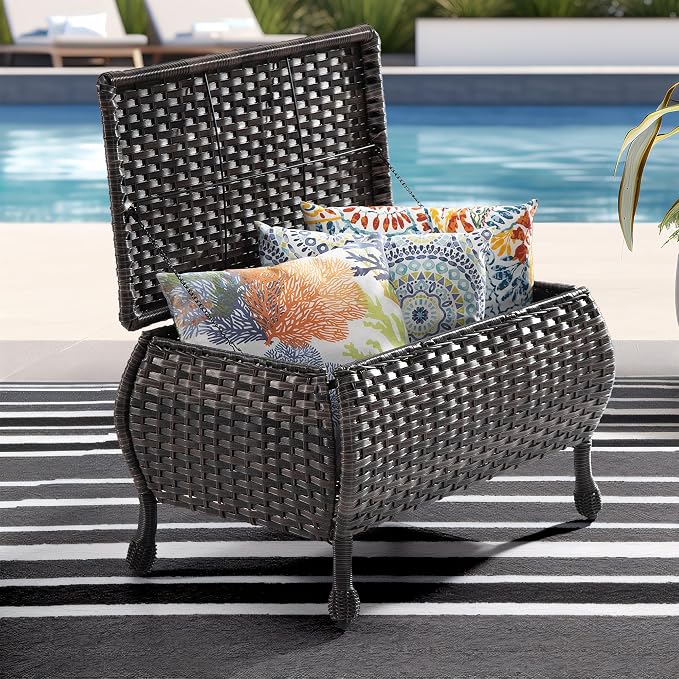 Outdoor Wicker Coffee Table - Patio PE Rattan Coffee Table with Storage Room Suitable for Patio Deck Garden Porch, Brown
