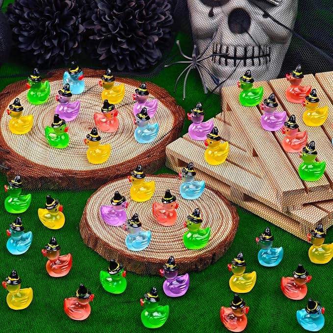 50 Pcs Halloween Luminous Mini Resin Ducks Miniature Figurines | Tiny Little Plastic Duck Figures with Witch Hat Glow in the Dark, Halloween Crafts Micro Landscape Fairy Garden Party Decor