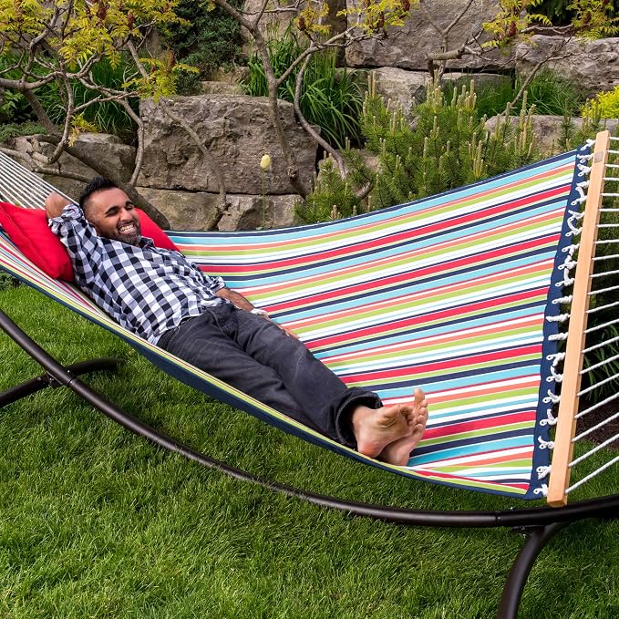 Vivere Fade and Weather-Resistant Quilted Hammock with Spreader Bars - 450 lb Weight Capacity