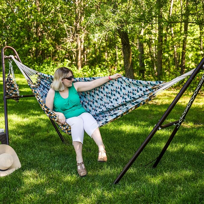 Sunnydaze Jacquard Double Hammock - Large 2-Person Hammock for Outdoors - Geometric Jumble